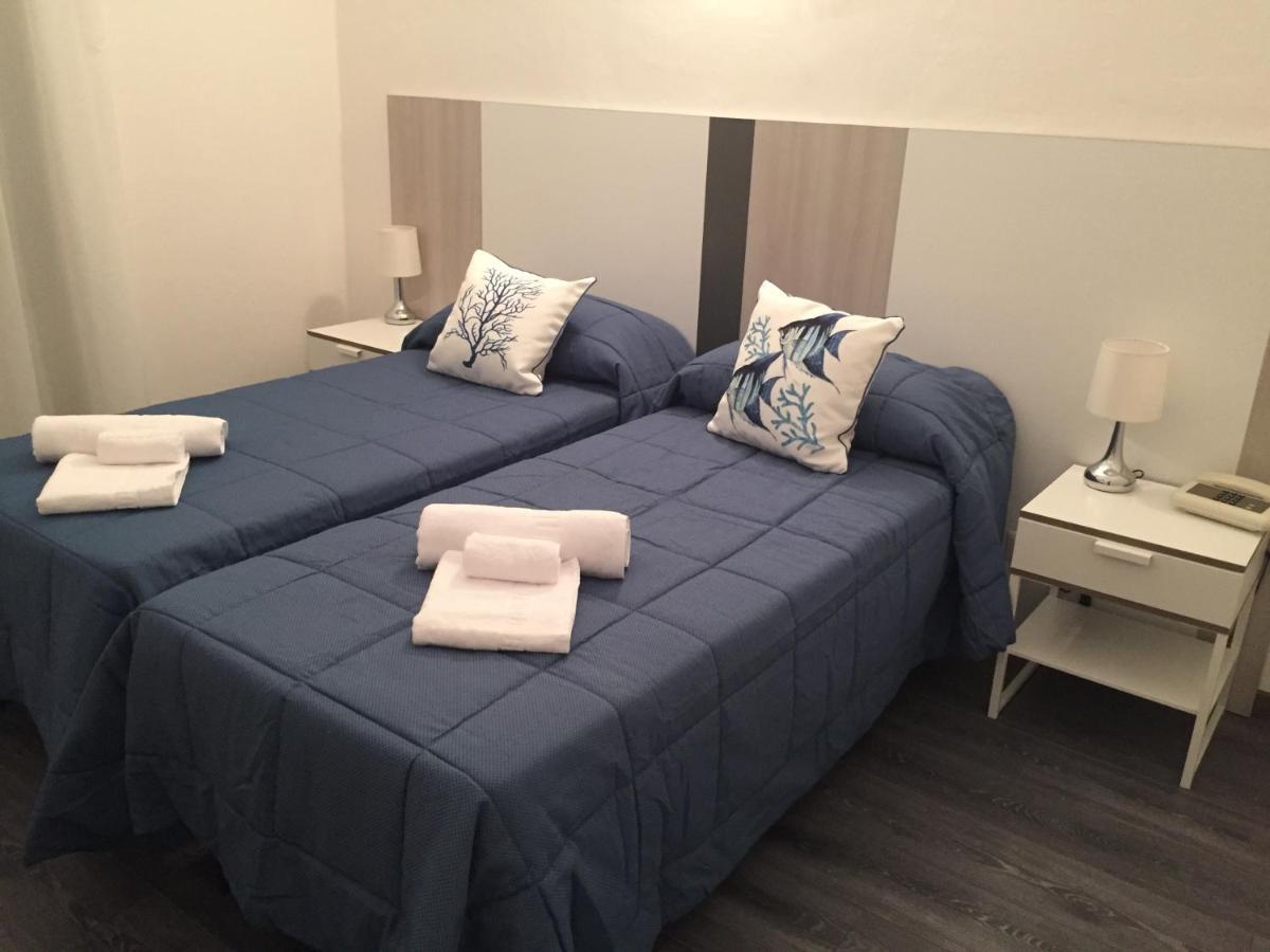 Hotel Mare Inn Finale Ligure Rum bild